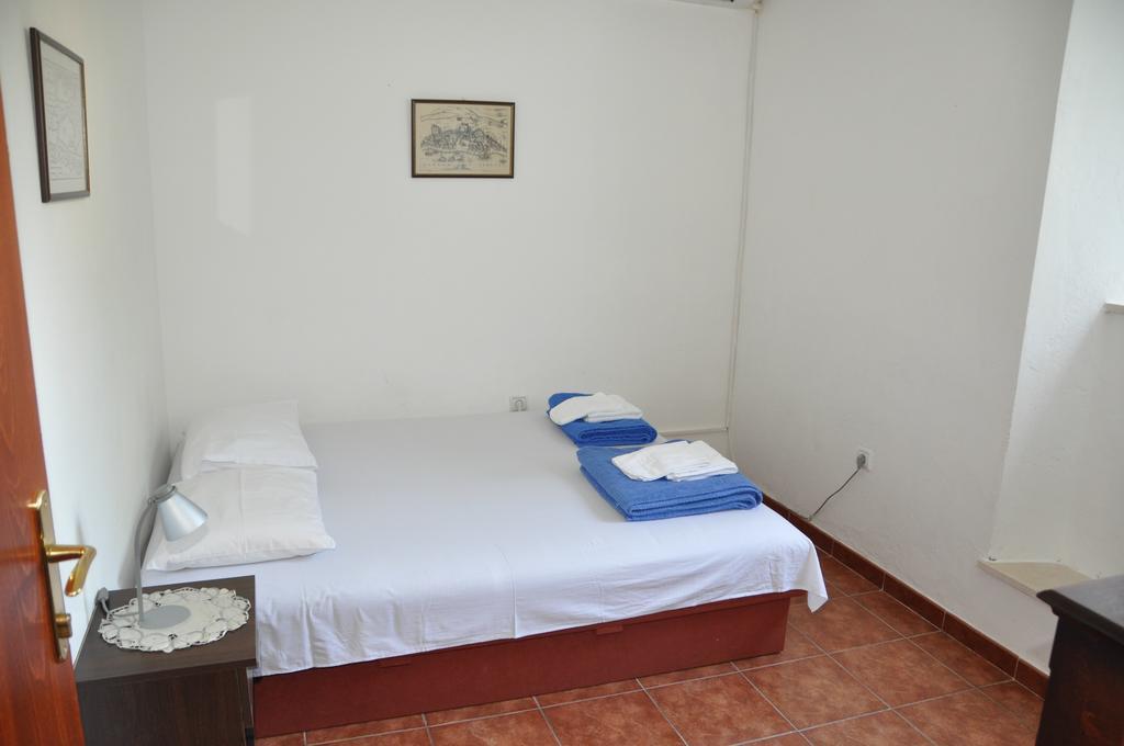 Apartmani Jasmina 科托尔 外观 照片