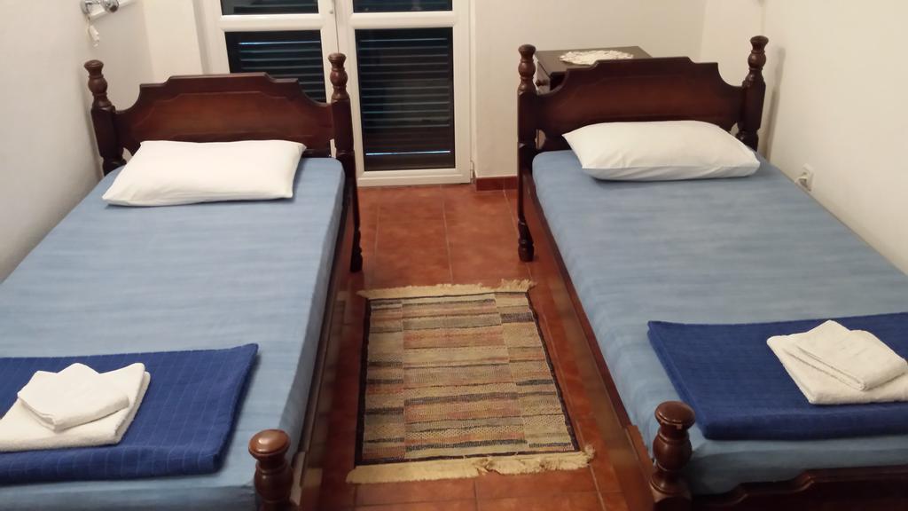Apartmani Jasmina 科托尔 外观 照片