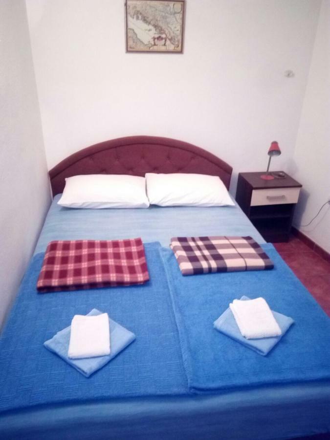 Apartmani Jasmina 科托尔 外观 照片
