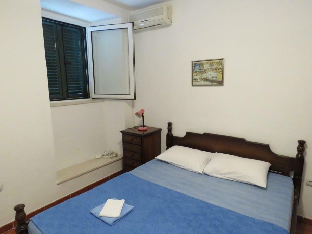 Apartmani Jasmina 科托尔 外观 照片